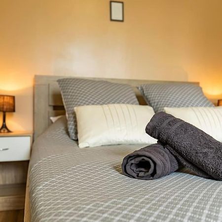 Le Nid - Lormont : Votre Escapade Lejlighed Eksteriør billede